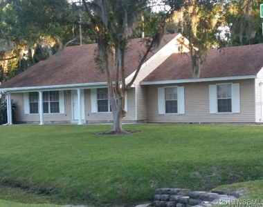 572 Palm Drive - Photo Thumbnail 0