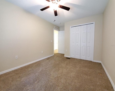 9870 Ashburn Lake Drive - Photo Thumbnail 18