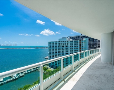 1643 Brickell Ave - Photo Thumbnail 0