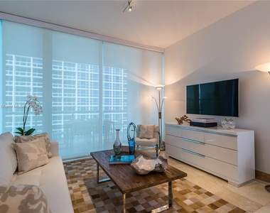 6799 Collins Ave - Photo Thumbnail 2