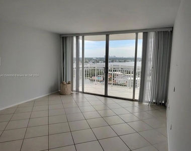 18041 Biscayne Blvd - Photo Thumbnail 11