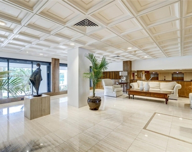 2333 Brickell Ave - Photo Thumbnail 8