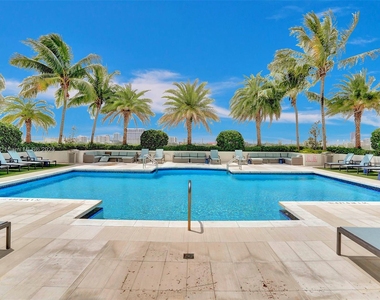 3000 Coral Way - Photo Thumbnail 26