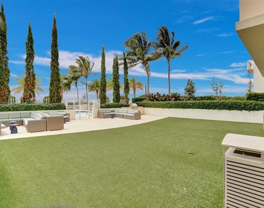 3000 Coral Way - Photo Thumbnail 24