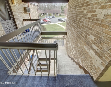 68 Overlook Way - Photo Thumbnail 21