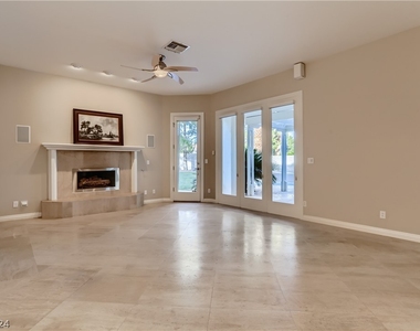 7408 Silver Palm Avenue - Photo Thumbnail 16