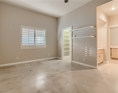 7408 Silver Palm Avenue - Photo Thumbnail 25