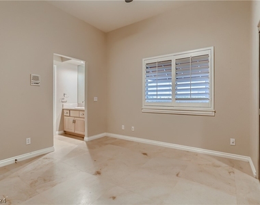 7408 Silver Palm Avenue - Photo Thumbnail 27