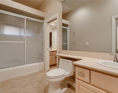 7408 Silver Palm Avenue - Photo Thumbnail 31