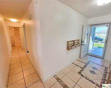 4514 Janelle Drive - Photo Thumbnail 15