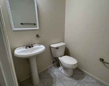 485 Springbottom Court - Photo Thumbnail 7