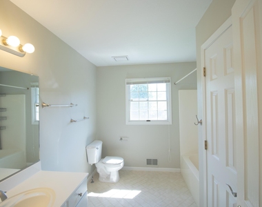 5447 Waterview Court - Photo Thumbnail 15