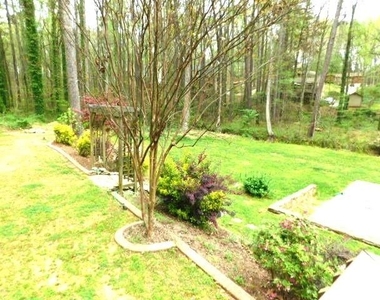 5230 Ferry Creek Lane - Photo Thumbnail 6