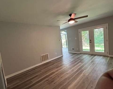 3609 Stedman Place - Photo Thumbnail 7