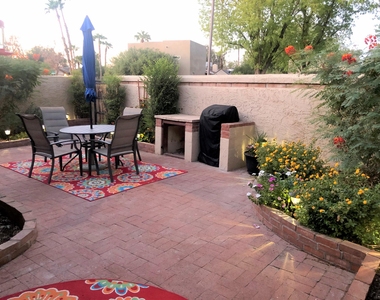 9226 E Altadena Avenue - Photo Thumbnail 13