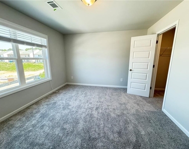 3260 Westgate Park Dr - Photo Thumbnail 22