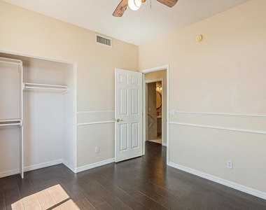 4940 E Justica Street - Photo Thumbnail 25