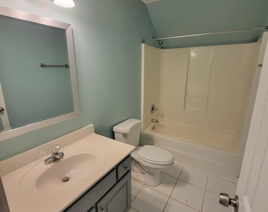 2260 Prytania Circle - Photo Thumbnail 5