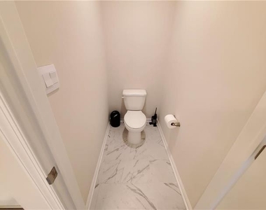 1083 Turnstone Drive - Photo Thumbnail 24