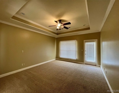 8824 Alderwood Way - Photo Thumbnail 15