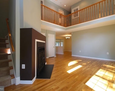 1649 Bennington Hollow Lane - Photo Thumbnail 9