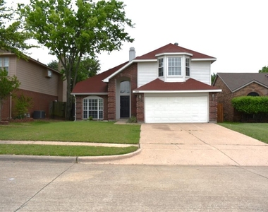 2935 Chanute Drive - Photo Thumbnail 2