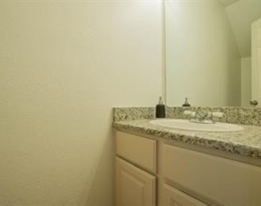 5757 E University Boulevard - Photo Thumbnail 14