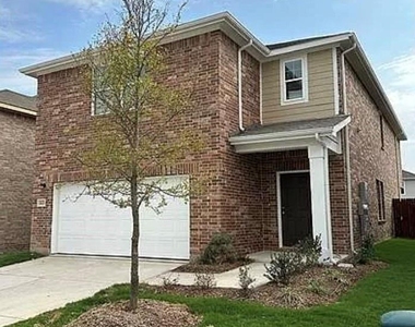 613 Colgate Circle - Photo Thumbnail 9