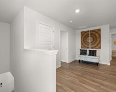 507 Satinwood Circle - Photo Thumbnail 21