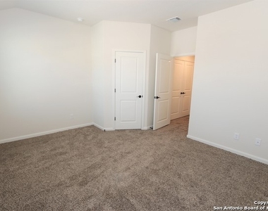 10310 Lynwood Village - Photo Thumbnail 13