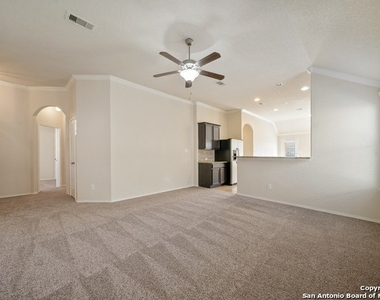 341 Buckboard Ln - Photo Thumbnail 5