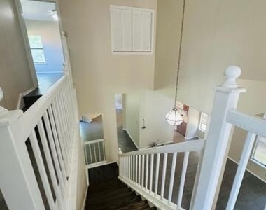 3235 Tree Grove Dr - Photo Thumbnail 11