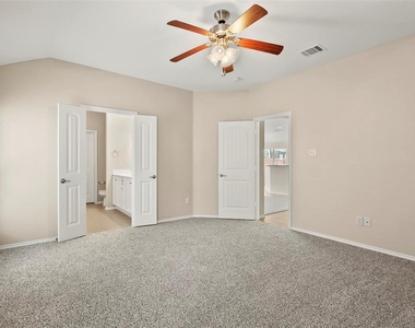 1703 Twin Hills Way - Photo Thumbnail 12