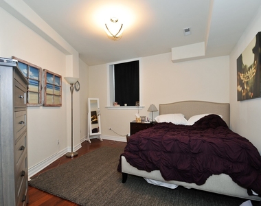 323 W Webster Avenue - Photo Thumbnail 5