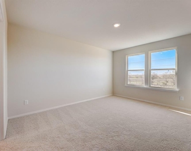 731 Ocotillo Trail - Photo Thumbnail 4