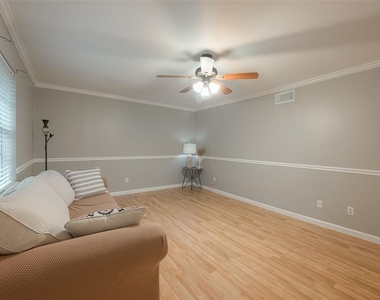 7900 Westheimer Road - Photo Thumbnail 5