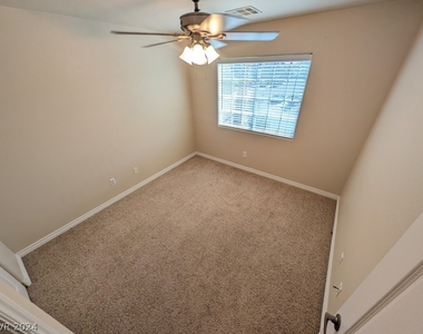 5541 Meridian Rain Street - Photo Thumbnail 30