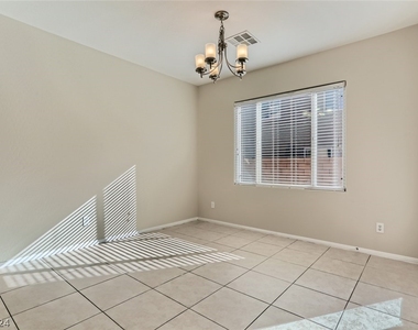 10453 Hartford Hills Avenue - Photo Thumbnail 11