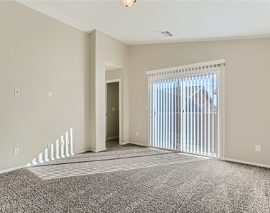 10453 Hartford Hills Avenue - Photo Thumbnail 16