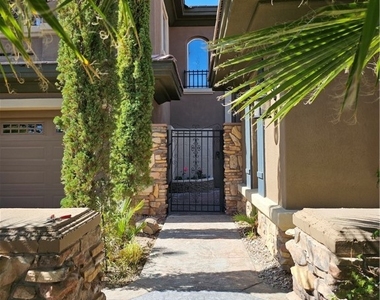 11388 Vernazza Court - Photo Thumbnail 2