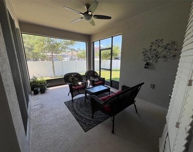 8136 Summerlake Groves Street - Photo Thumbnail 23