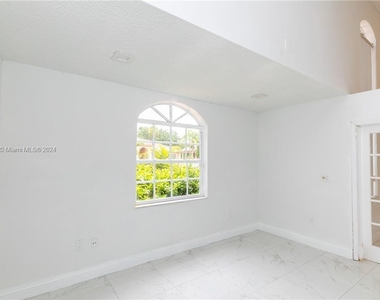 18420 Sw 77th Ct - Photo Thumbnail 8