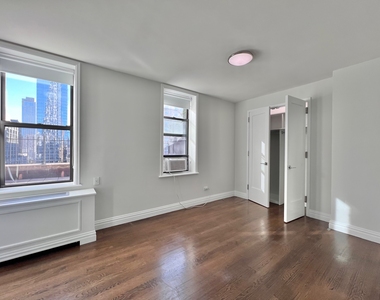 213 West 70th Street - Photo Thumbnail 12