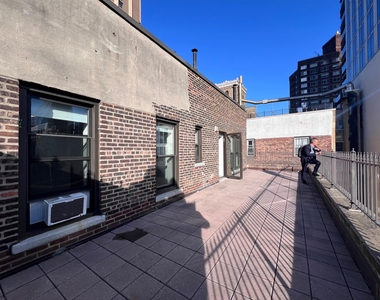 213 West 70th Street - Photo Thumbnail 6