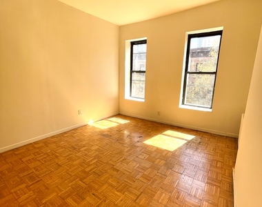 323a East 89th Street - Photo Thumbnail 5