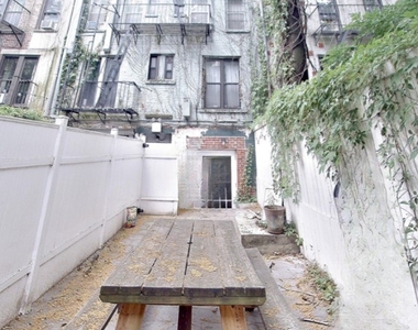 529 East 6th Street - Photo Thumbnail 1