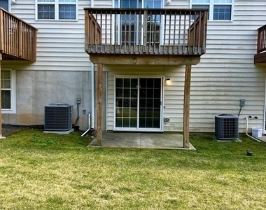 45 Clover Pl - Photo Thumbnail 23