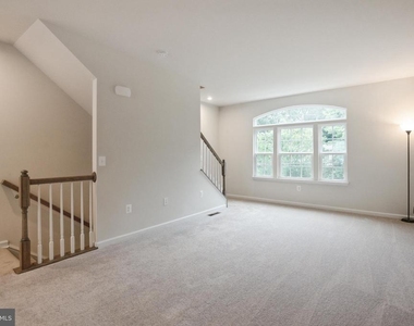 18315 Reaper Hill Unit Ct - Photo Thumbnail 5