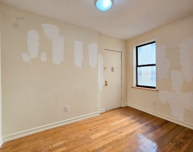 715 West 172nd Street - Photo Thumbnail 11