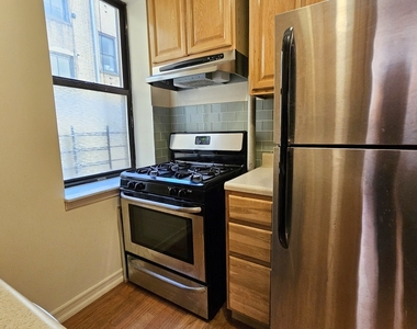 715 West 172nd Street - Photo Thumbnail 5